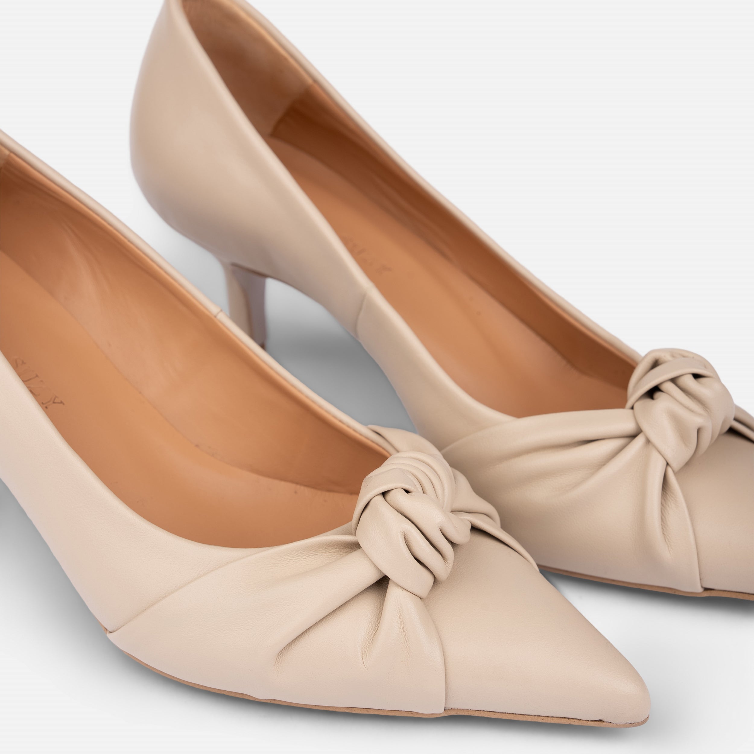 Heels 2649p