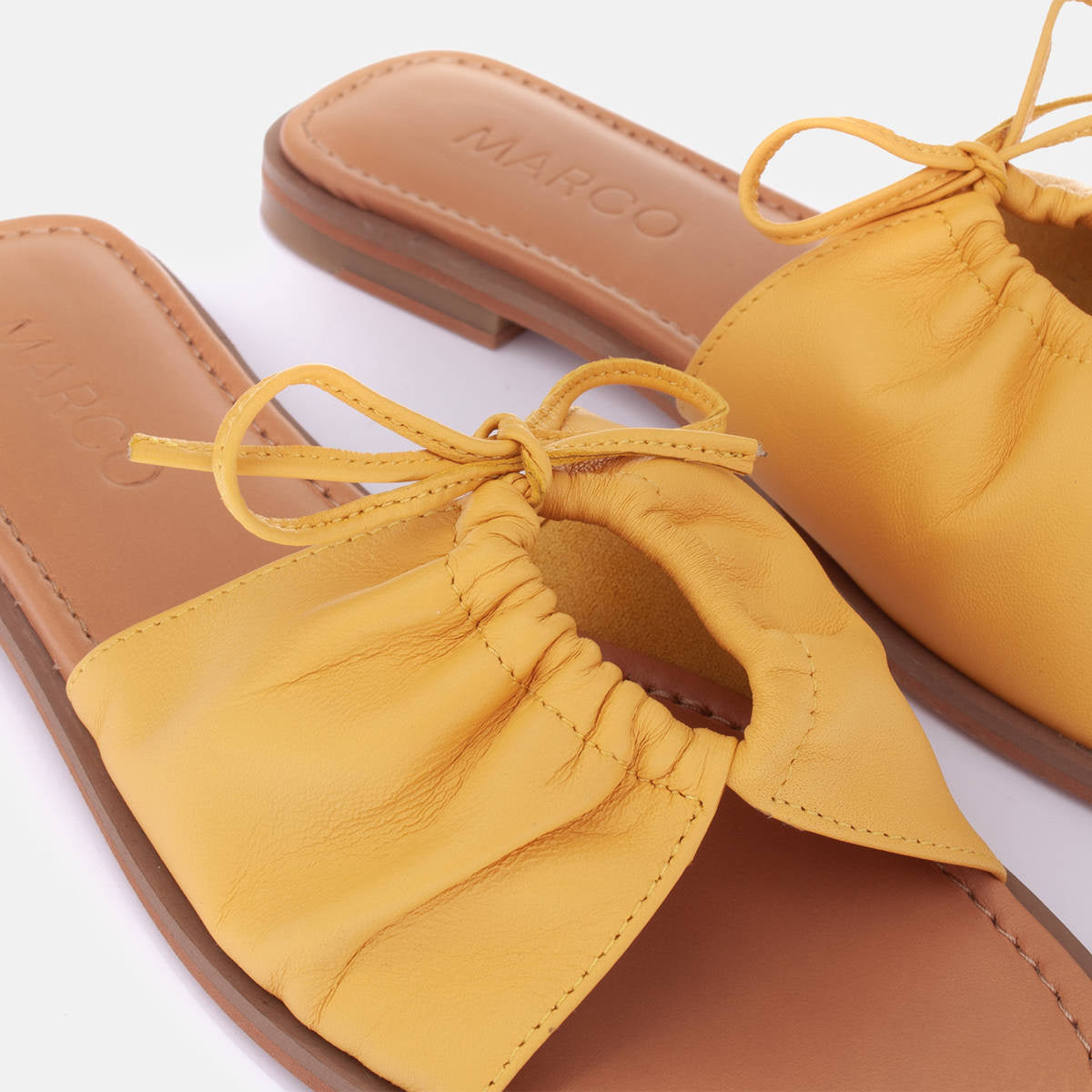 Klapki z wiązaniem - zdjęcie 6