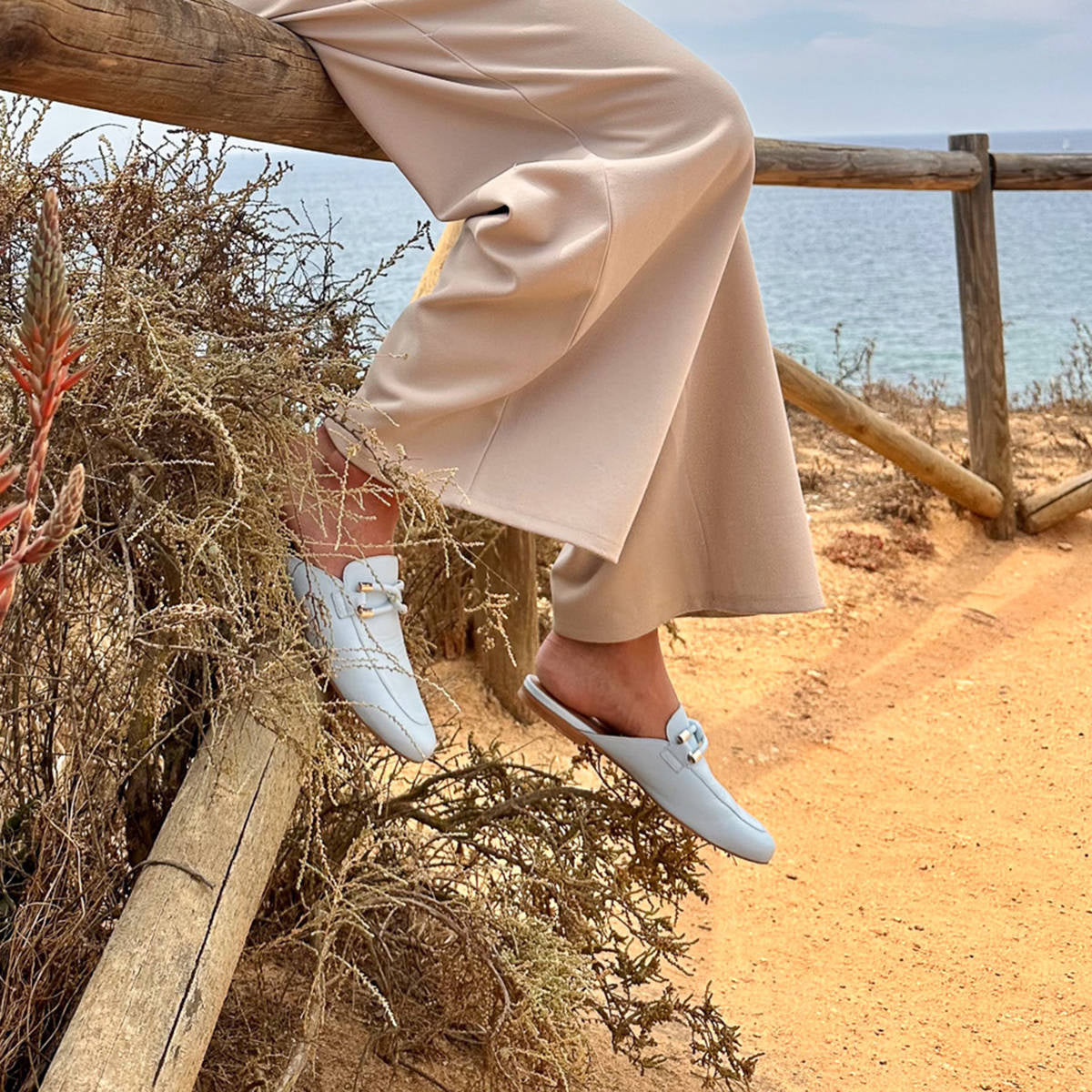 Klasyczne klapki mule - zdjęcie 2