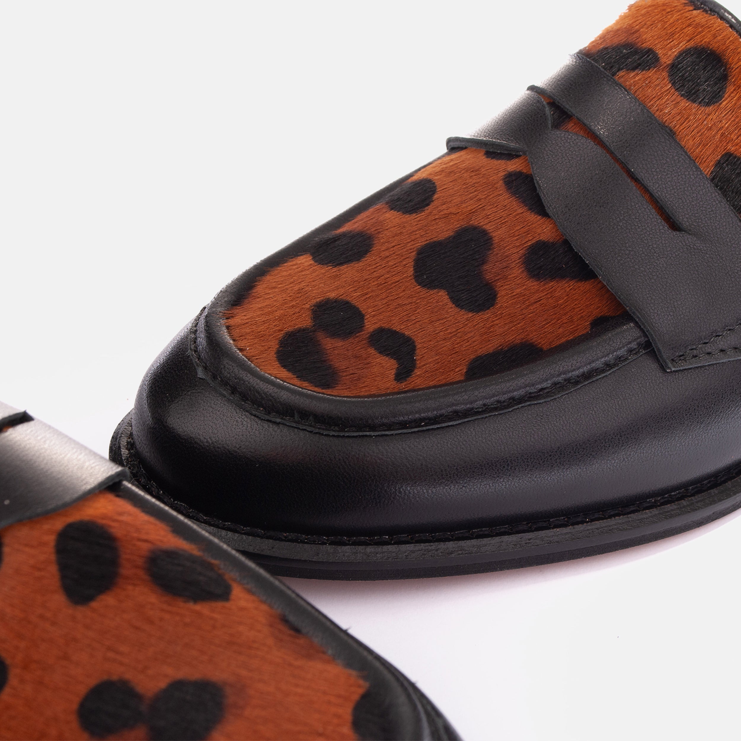 Loafersy Lorenzo Pony - zdjęcie 8