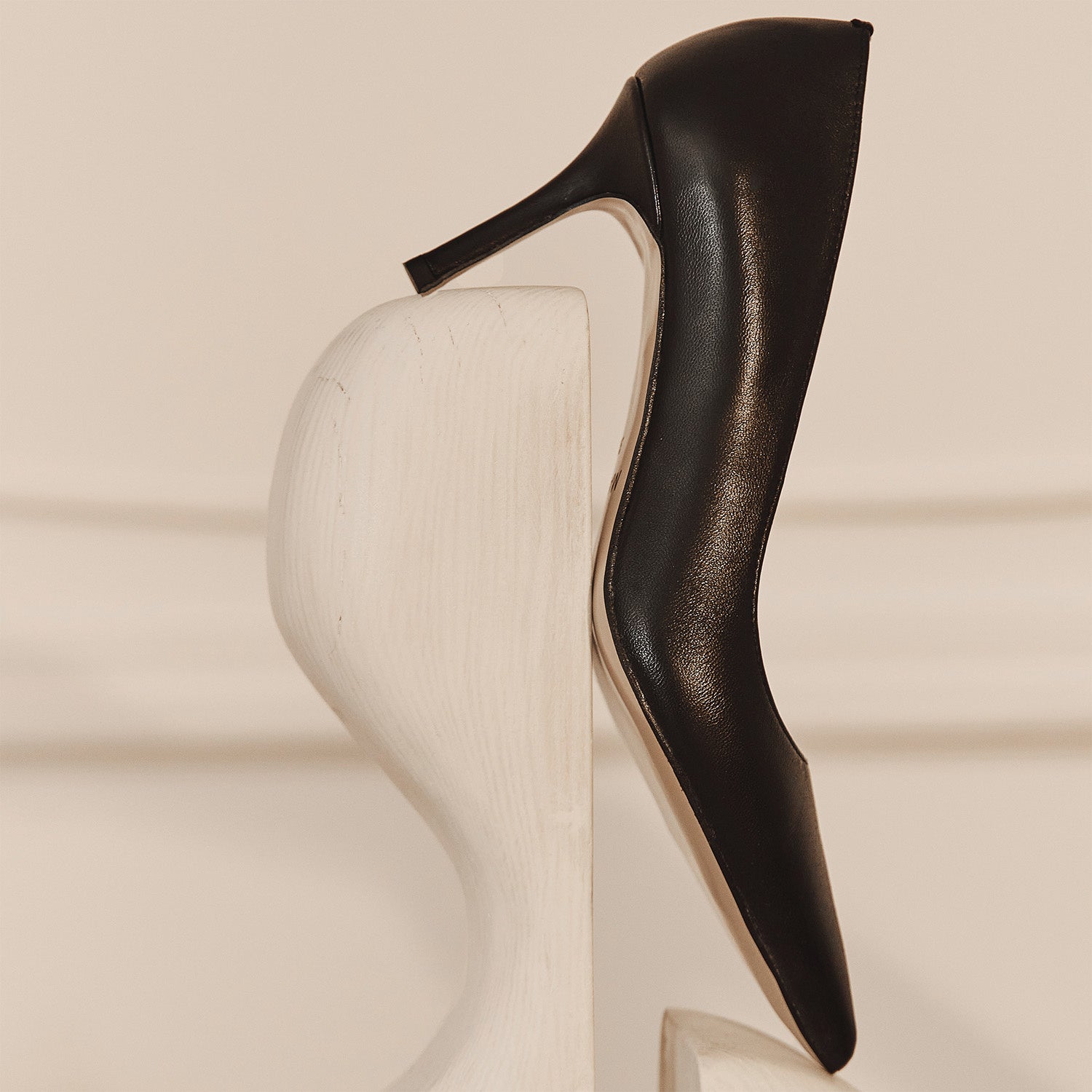 Szpilki Eleve - zdjęcie 2