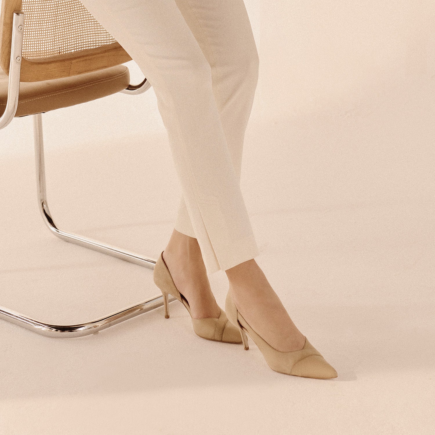 Szpilki Martini - zdjęcie 2