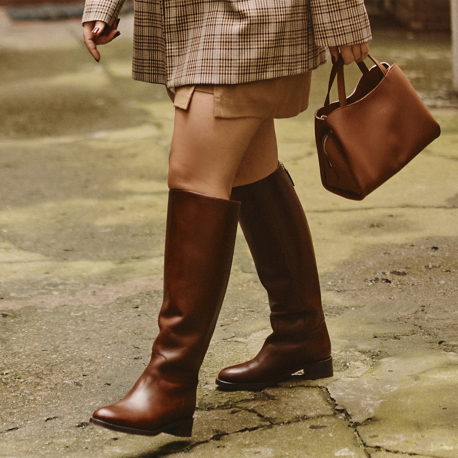 Torebka Lily Brązowa - zdjęcie 4