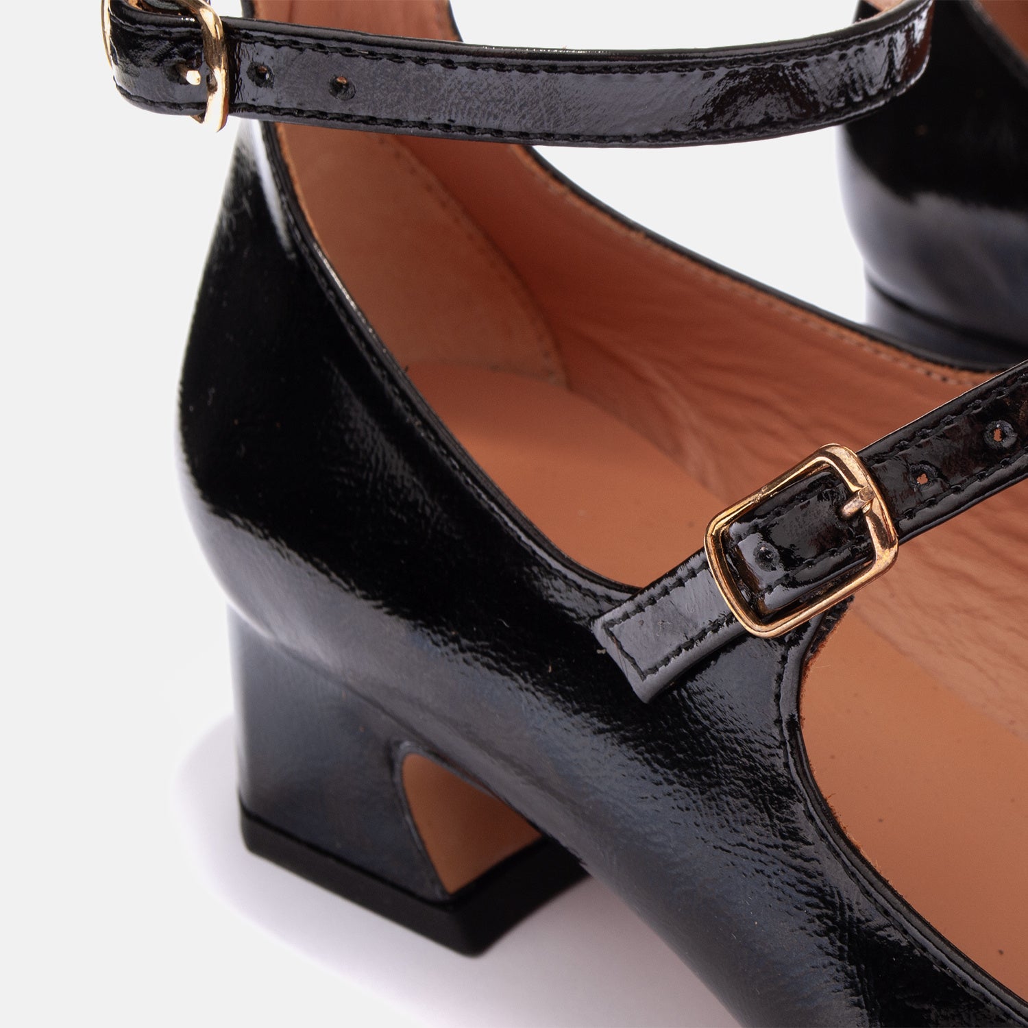 Czółenka w stylu Mary Jane - zdjęcie 5