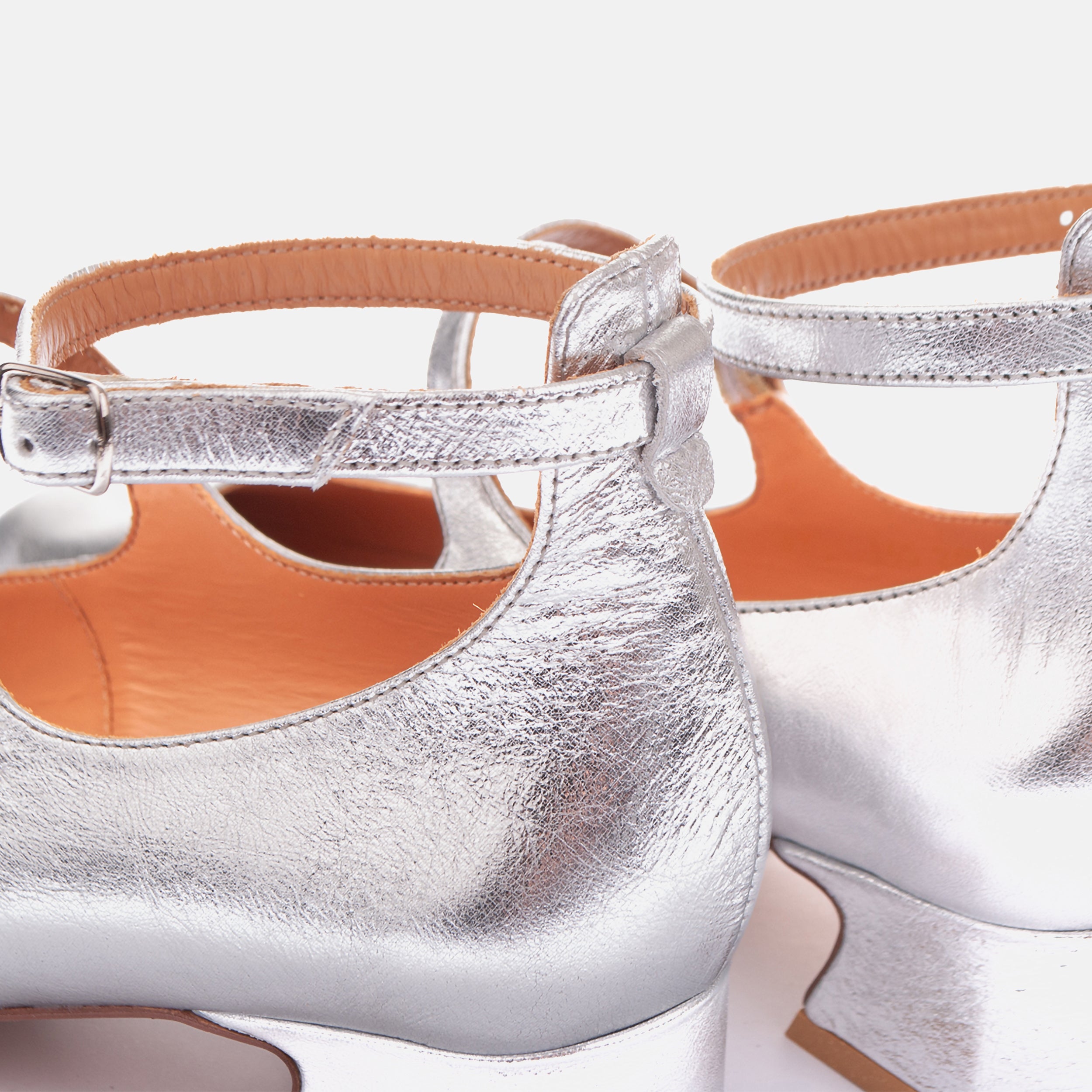 Czółenka w stylu Mary Jane - zdjęcie 7