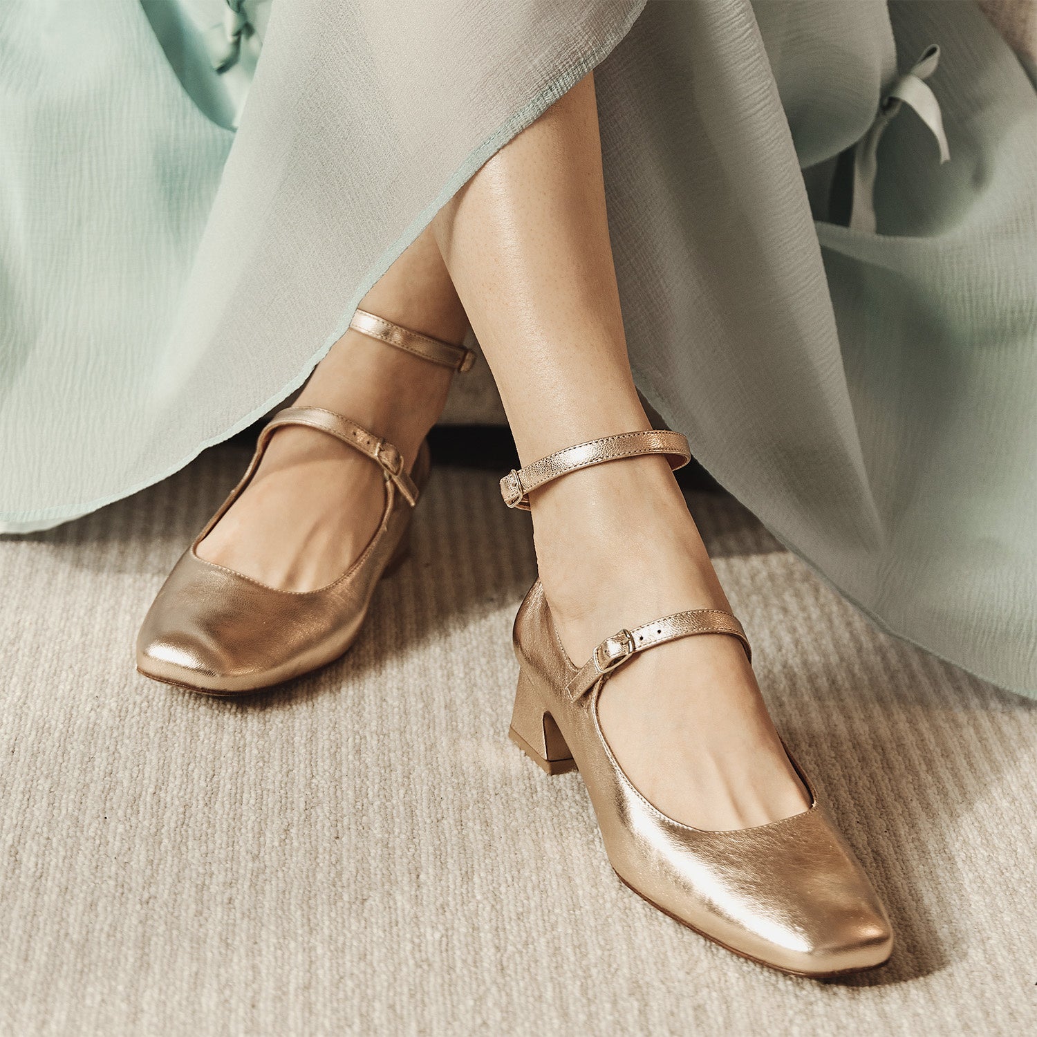 Czółenka w stylu Mary Jane - zdjęcie 2