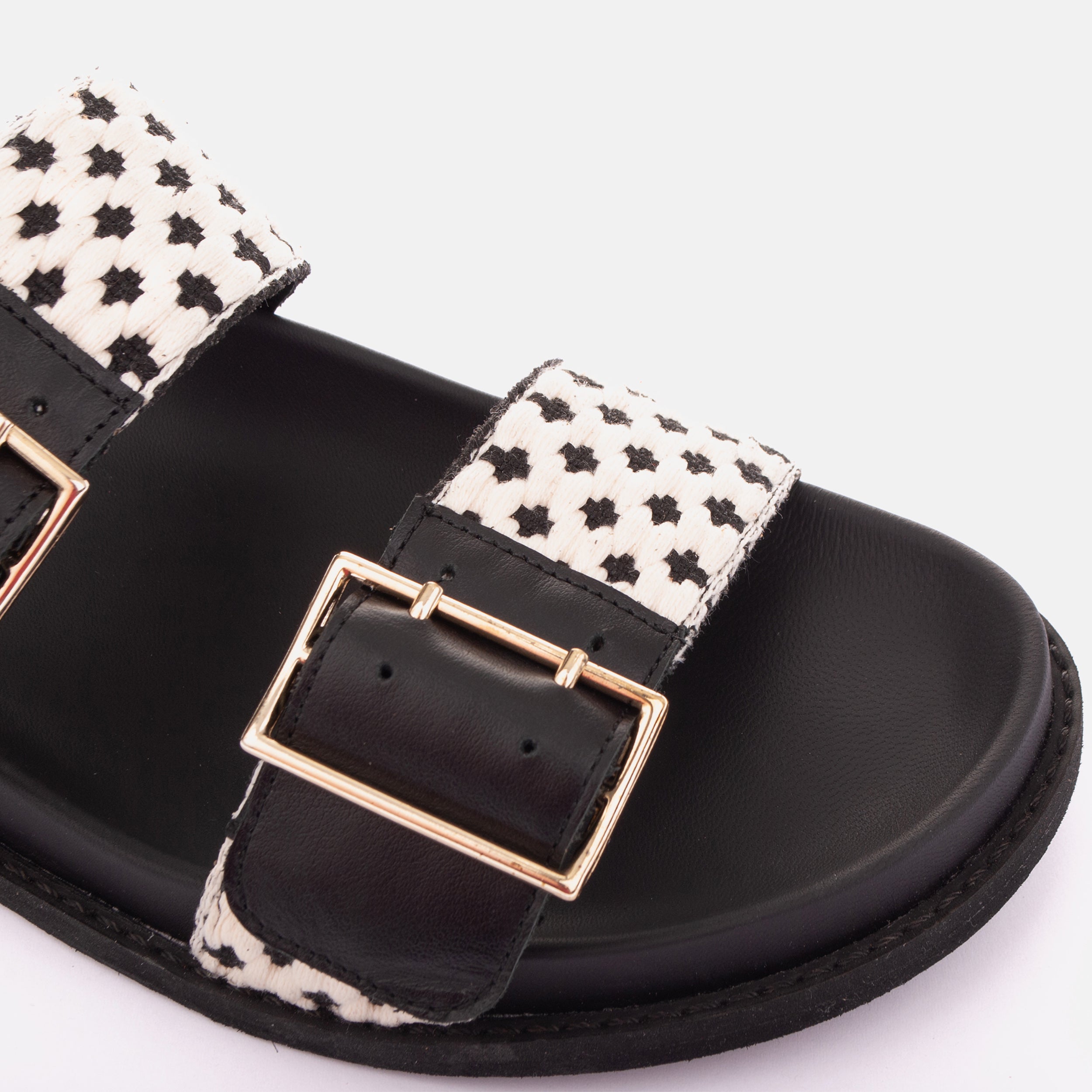 Klapki Nambi - zdjęcie 6