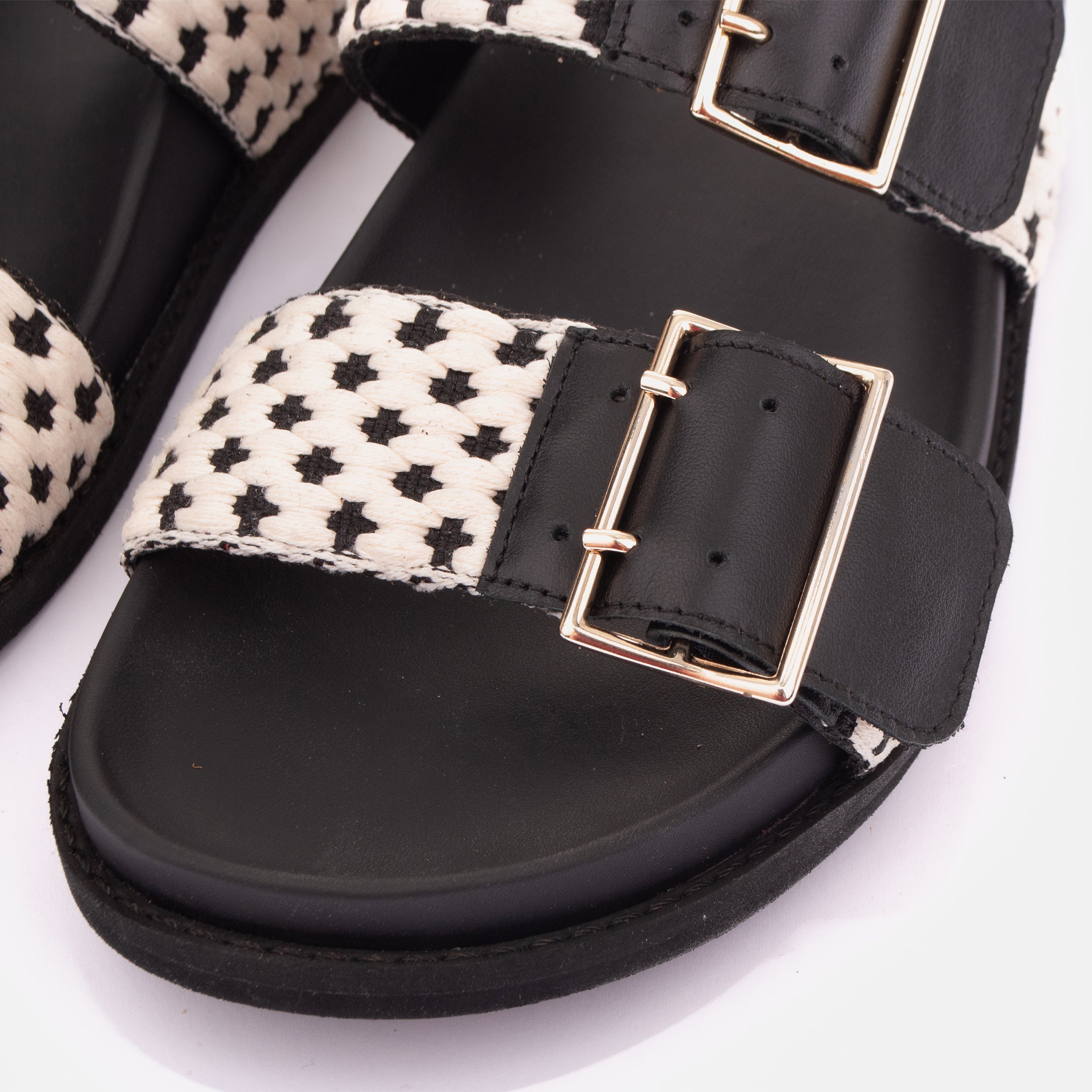 Klapki Nambi - zdjęcie 7