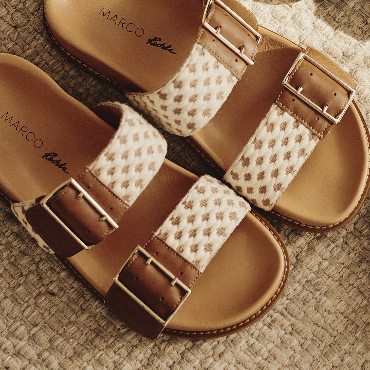 Klapki Nambi - zdjęcie 3