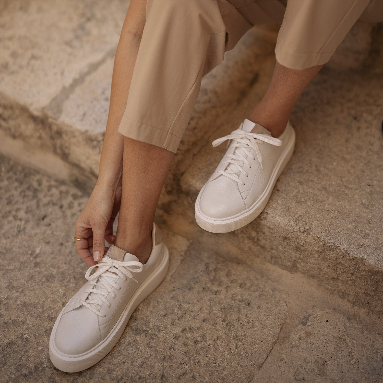 Sneakersy Baena - zdjęcie 4